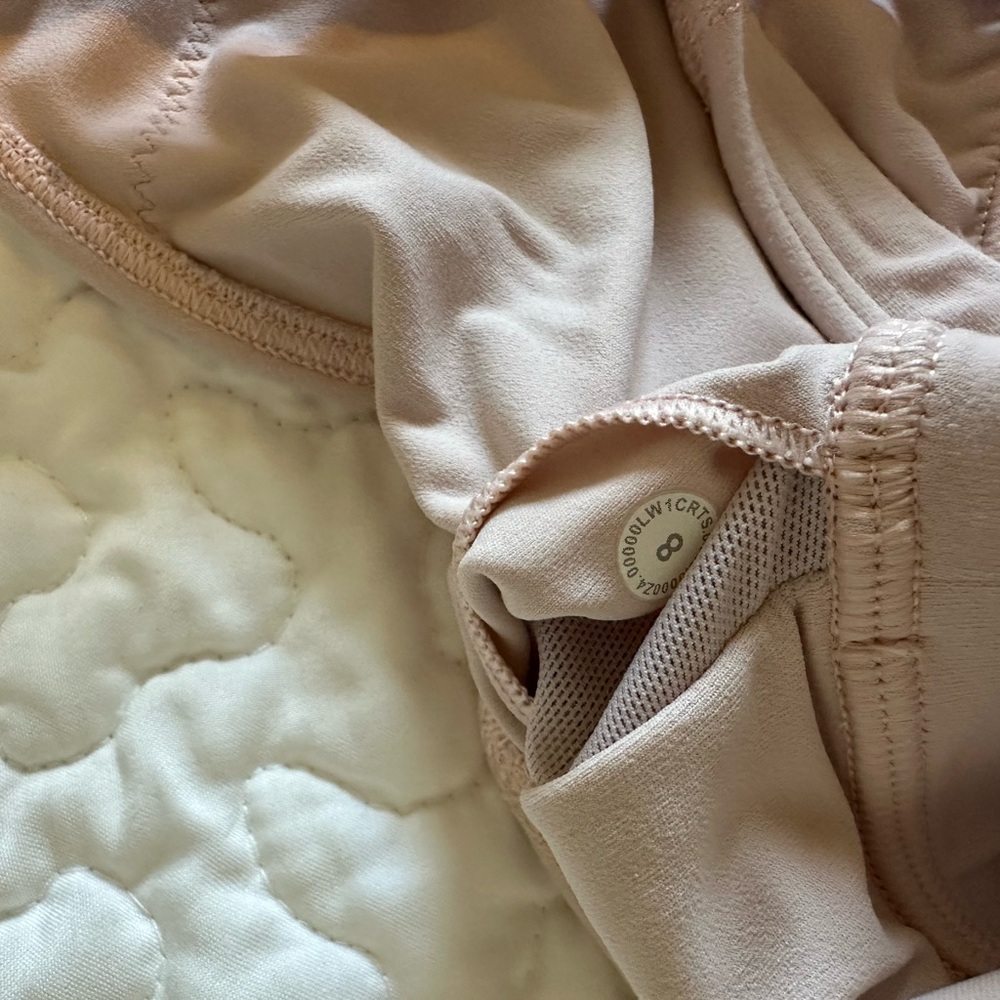 Lululemon Align tank - Picture 3 of 3